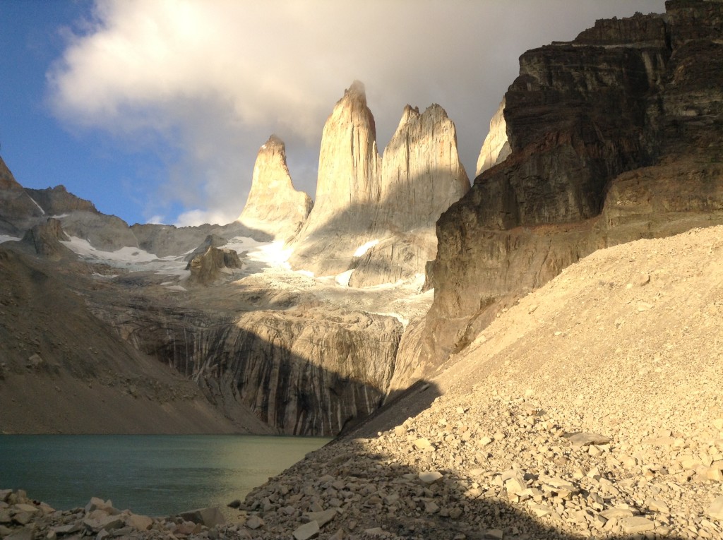 Tips for hiking Torres del Paine. 